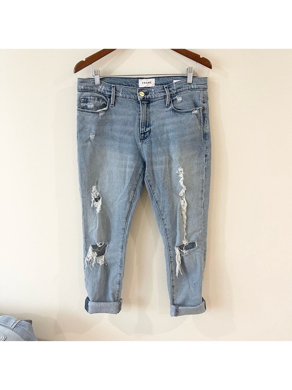 Frame La Garcon Boyfriend Distressed Jeans Women’s size 29 Blue